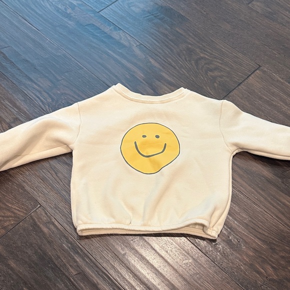 Cream Sweatshirt with Yellow Smiley Face- 12 months - Picture 1 of 3